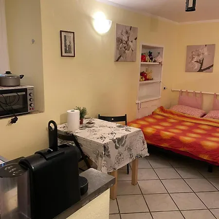 Apartment Monolocale Carino Florence