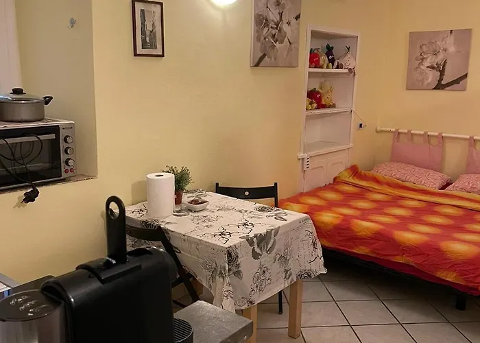 Apartment Monolocale Carino Florence